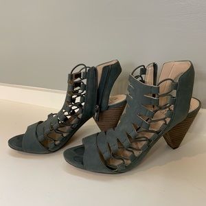 Vince Camuto Gladiator Sandals